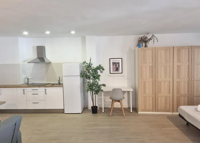 San Isidro City Center And Beach Studio Apartments